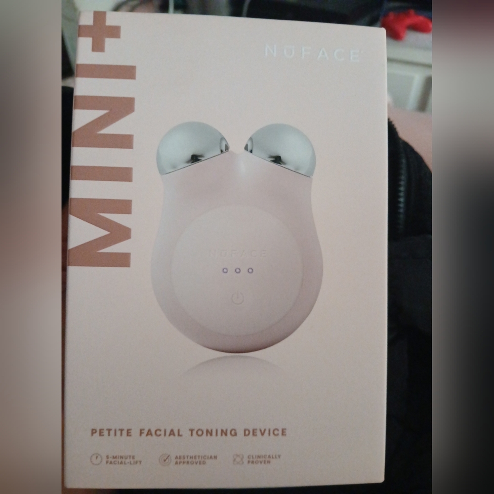 NuFace Mini+ Facial Toning Device - Pink and Silver